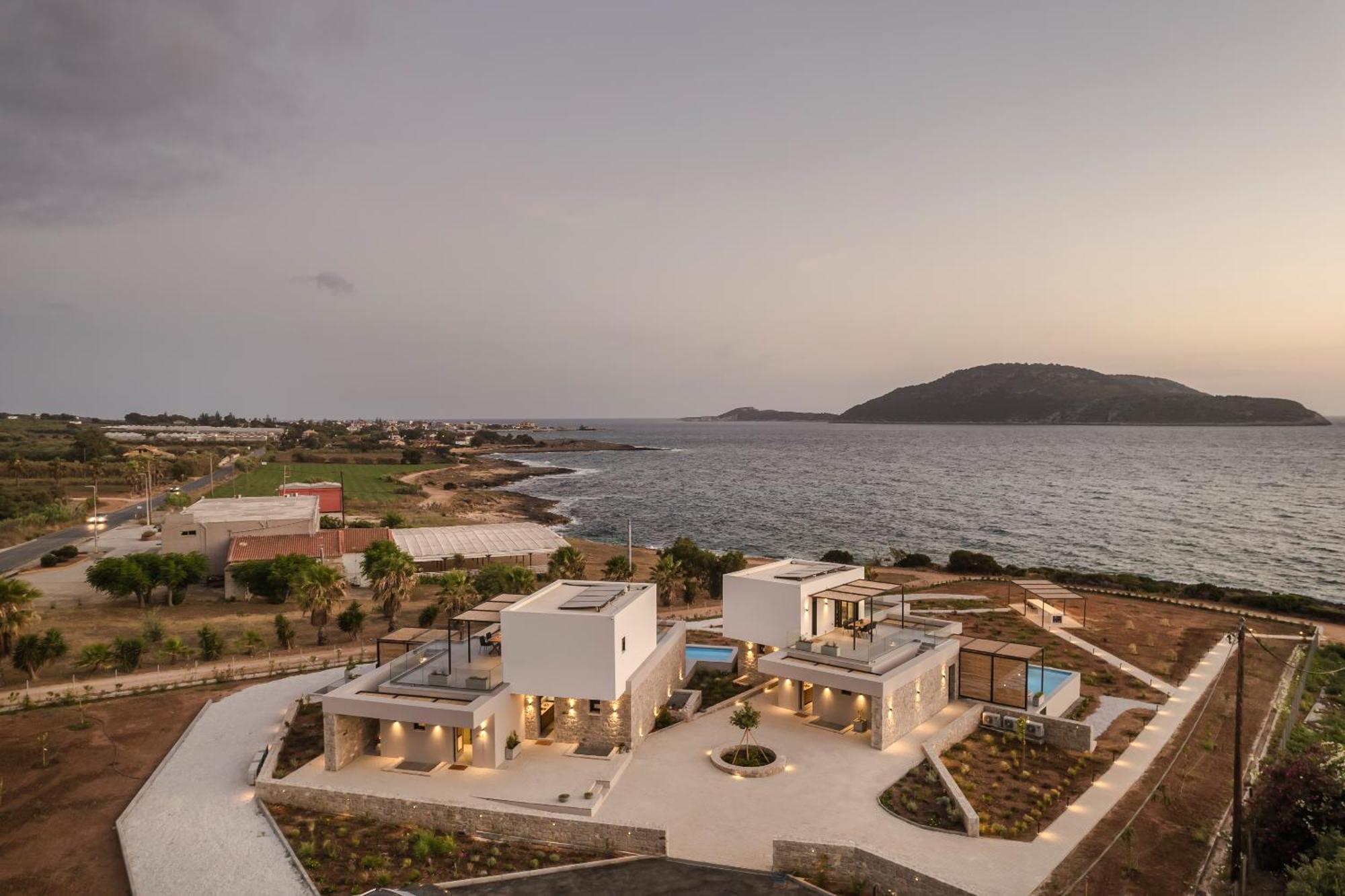 Mast Luxury Residences Gargalianoi Extérieur photo